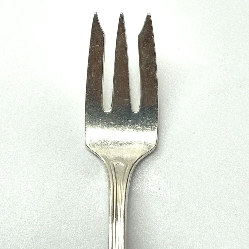 Allis Hotel Vintage 1930s International‎ Silver Co Silverplate Cocktail Fork